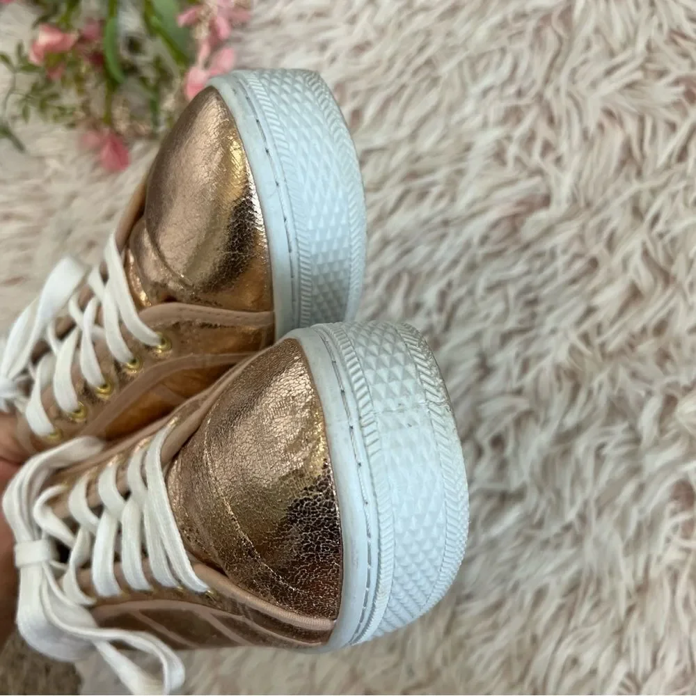 Qupid‎ Maniac-17 Rose Gold Metallic Distressed Flatform Creeper Sneakers Sz 8